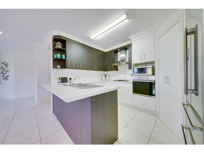 11 Sandcastle Drive, Mulambin QLD 4703
