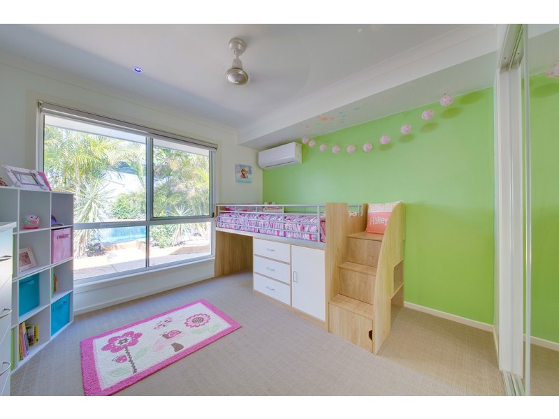 11 Sandcastle Drive, Mulambin QLD 4703