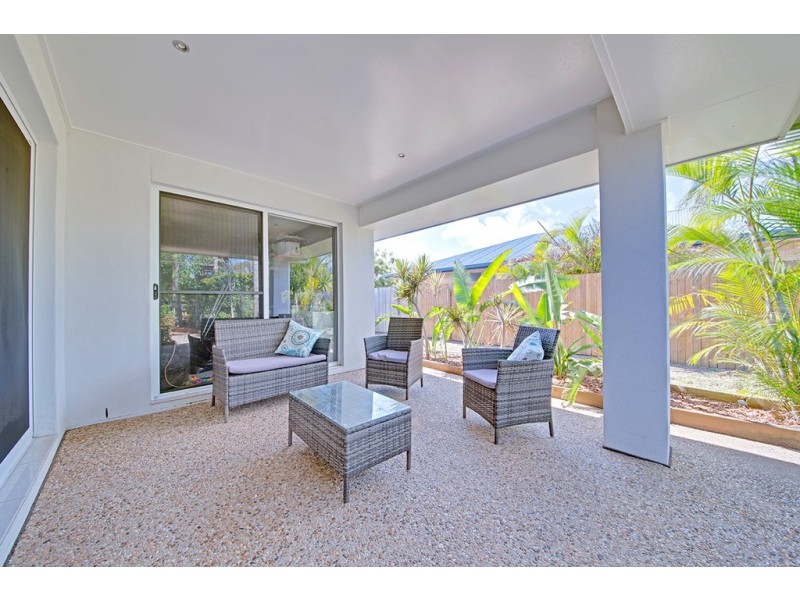 11 Sandcastle Drive, Mulambin QLD 4703