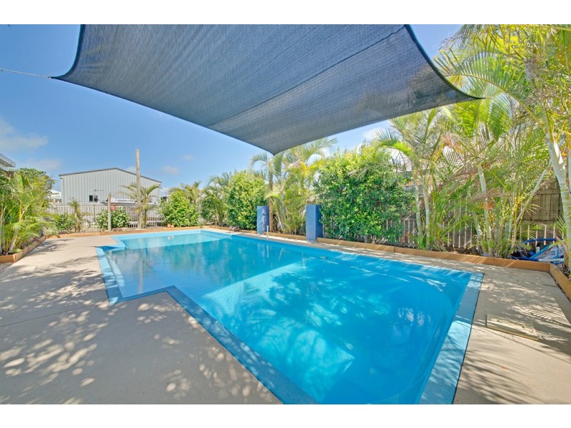 11 Sandcastle Drive, Mulambin QLD 4703