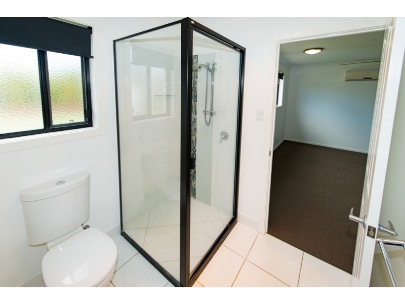 2 Outrigger Drive, Mulambin QLD 4703