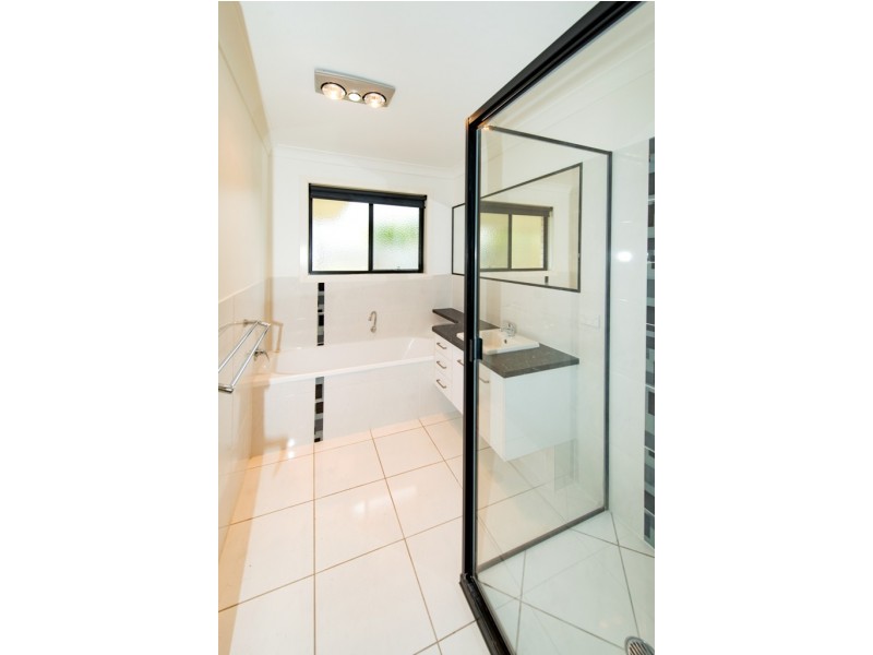 2 Outrigger Drive, Mulambin QLD 4703