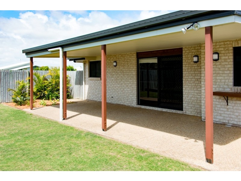 2 Outrigger Drive, Mulambin QLD 4703