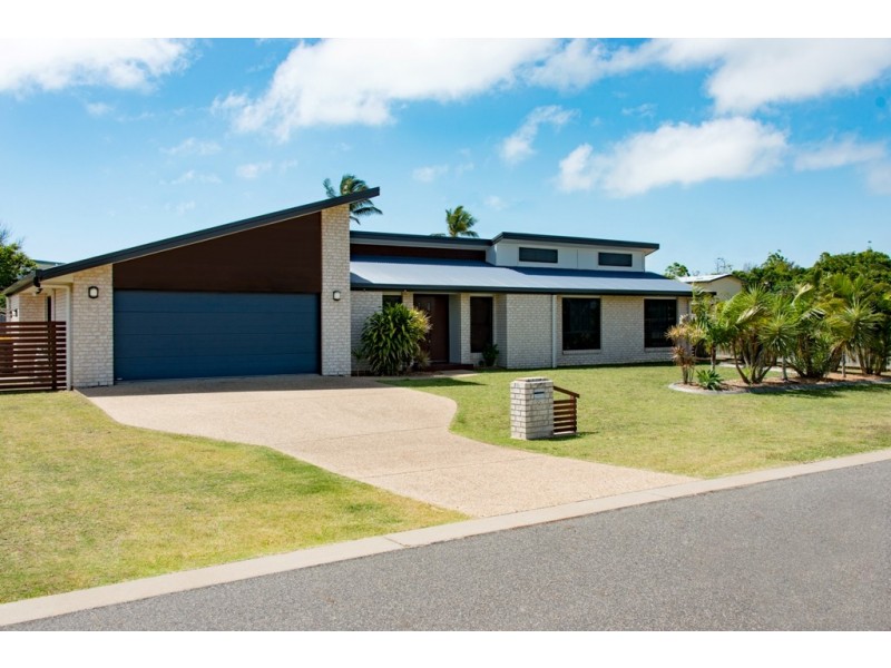 2 Outrigger Drive, Mulambin QLD 4703