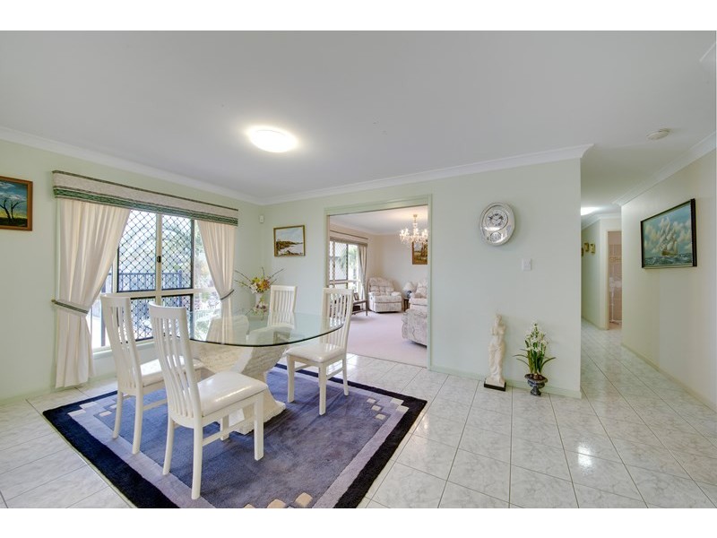 13 Coleman Crescent, Pacific Heights QLD 4703