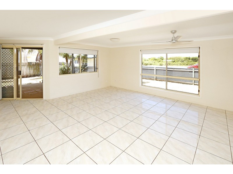 3 Mirrawena Avenue, Bangalee QLD 4703