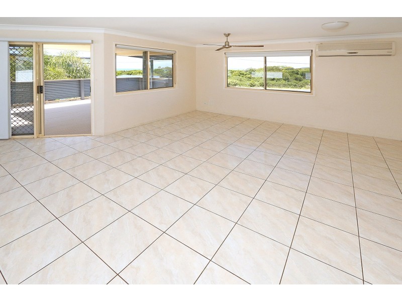 3 Mirrawena Avenue, Bangalee QLD 4703