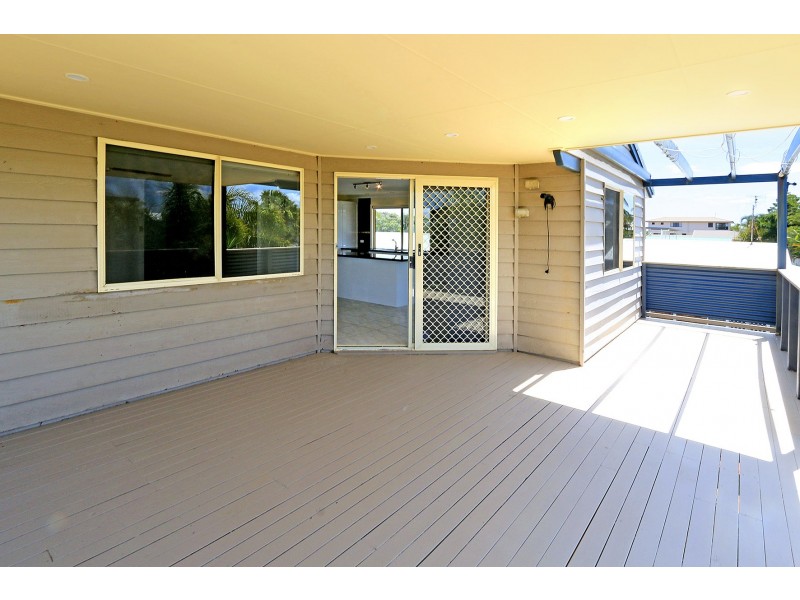 3 Mirrawena Avenue, Bangalee QLD 4703