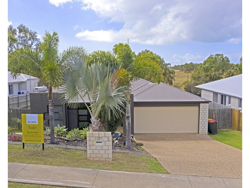 37 Lakeside Drive, Taroomball QLD 4703