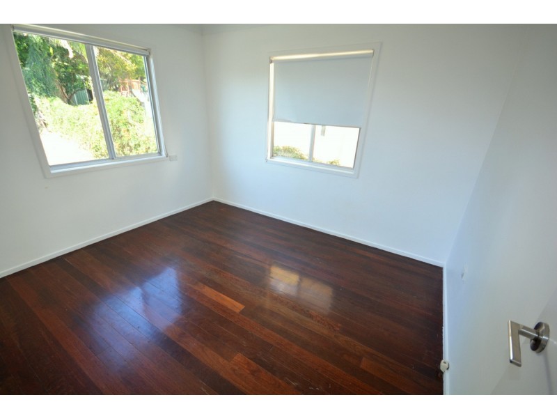 35 Poplar Street, Cooee Bay QLD 4703