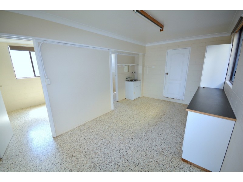 35 Poplar Street, Cooee Bay QLD 4703