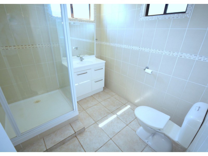 35 Poplar Street, Cooee Bay QLD 4703