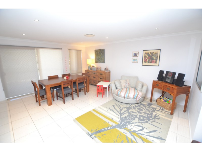 6 Driftwood  Drive, Rosslyn QLD 4703