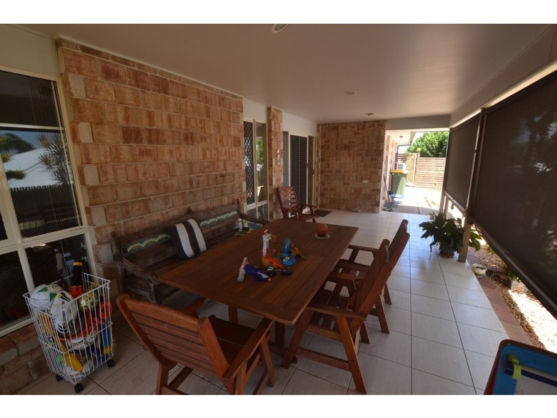6 Driftwood  Drive, Rosslyn QLD 4703