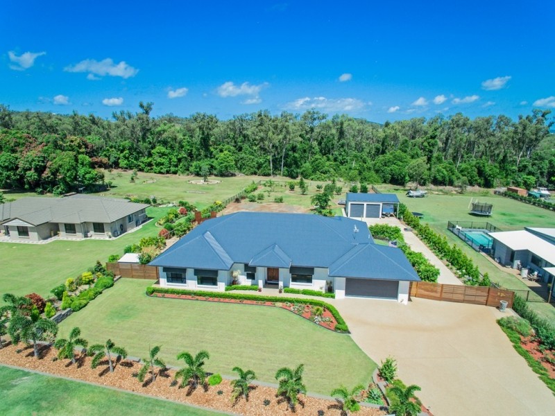 8 Mountain View Drive, Inverness QLD 4703