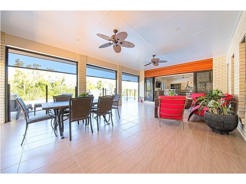 8 Mountain View Drive, Inverness QLD 4703