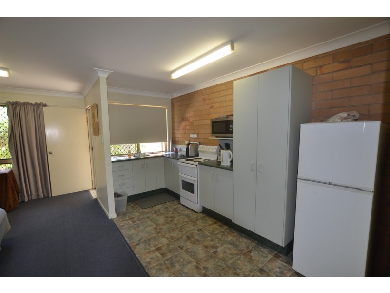 2/97 Whitman Street, Yeppoon QLD 4703