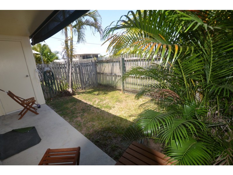2/97 Whitman Street, Yeppoon QLD 4703