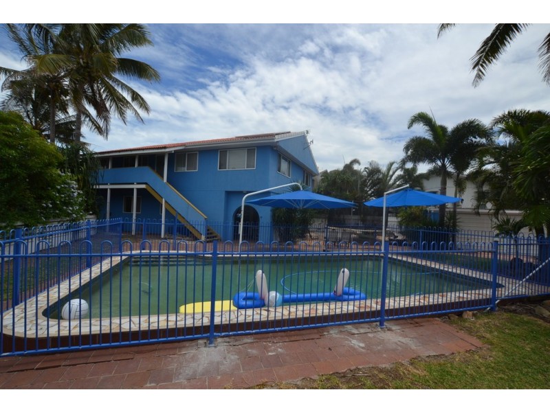 1 Kiama Avenue, Bangalee QLD 4703