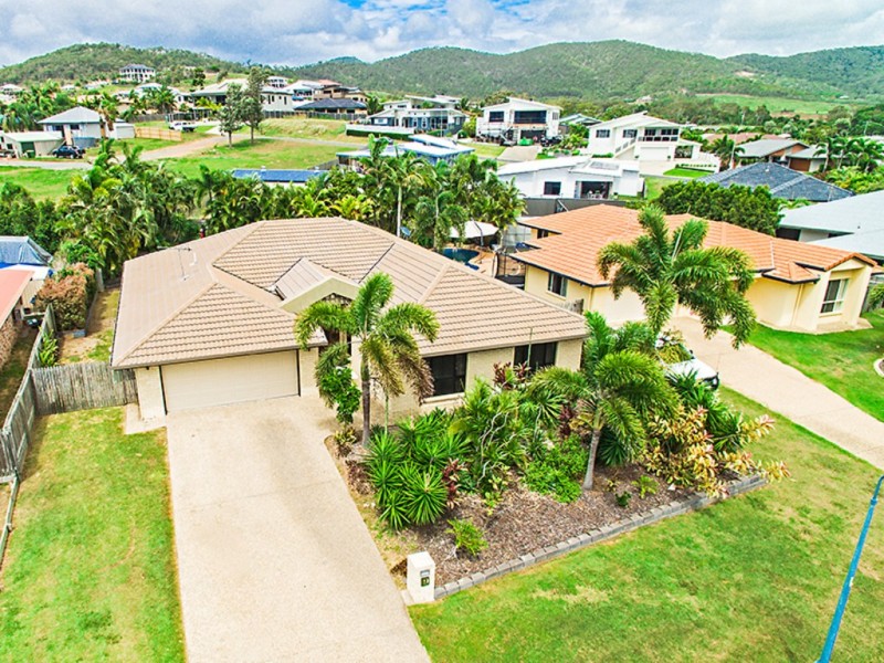 39 Armstrong Road, Pacific Heights QLD 4703