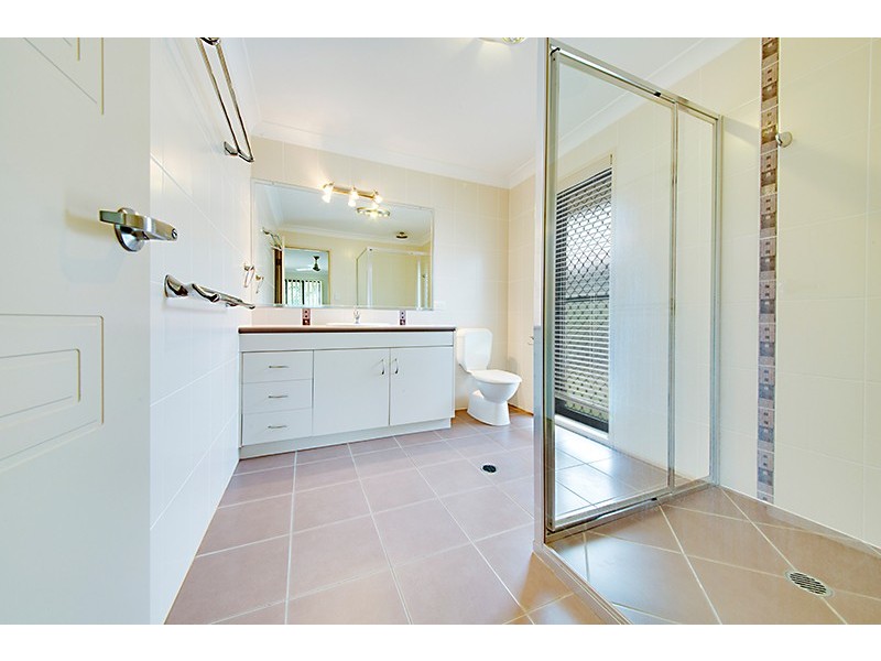 39 Armstrong Road, Pacific Heights QLD 4703