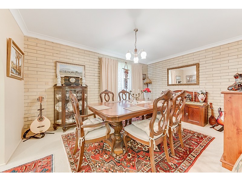 33 Hellas Street, Barlows Hill QLD 4703