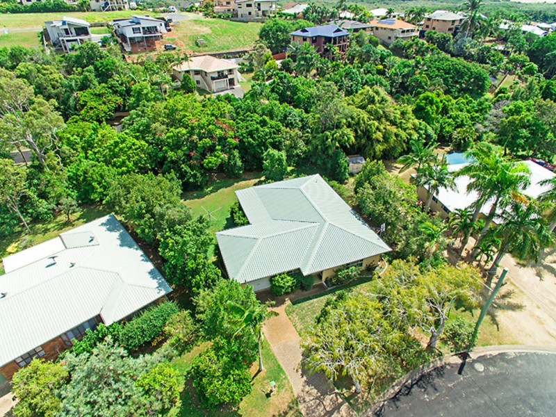 33 Hellas Street, Barlows Hill QLD 4703