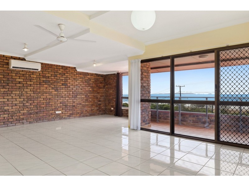 10/10 Kerr Street, Meikleville Hill QLD 4703