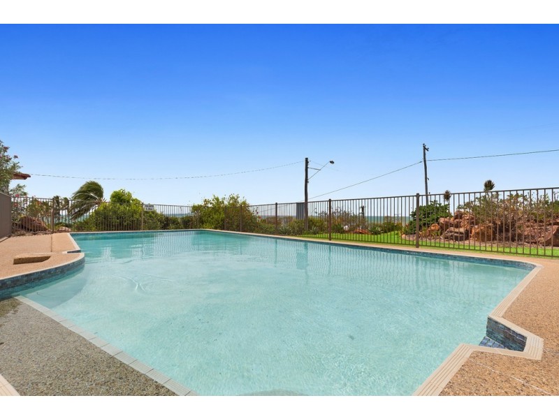 10/10 Kerr Street, Meikleville Hill QLD 4703