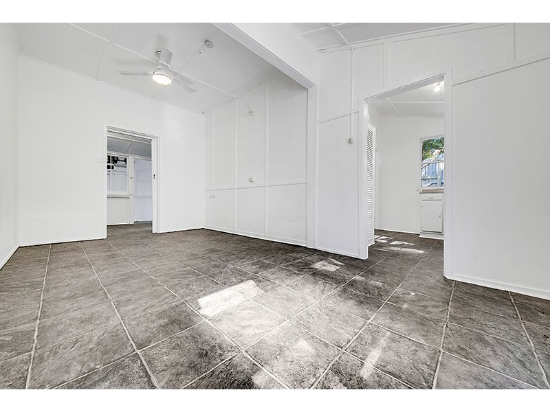 27 Raymond Terrace, Yeppoon QLD 4703