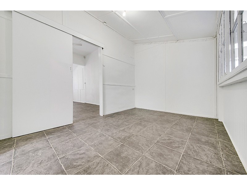 27 Raymond Terrace, Yeppoon QLD 4703