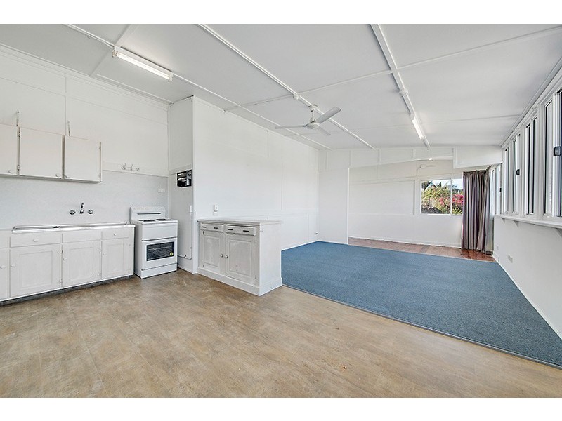 27 Raymond Terrace, Yeppoon QLD 4703