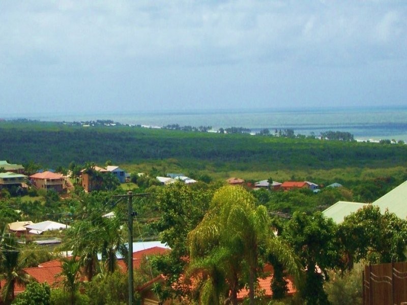 8 Zeus Street, Yeppoon QLD 4703