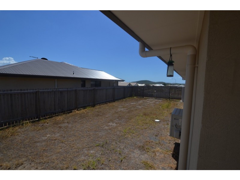 48 Eagle Heights, Zilzie QLD 4710