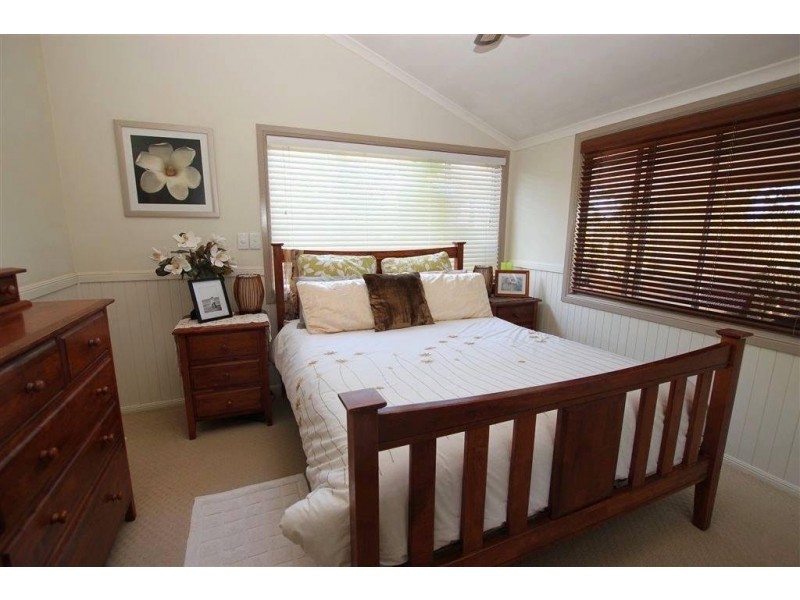 24 Barry street, Yeppoon QLD 4703