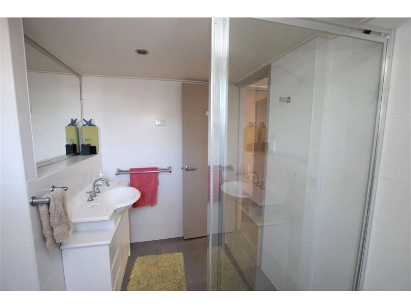 24 Barry street, Yeppoon QLD 4703