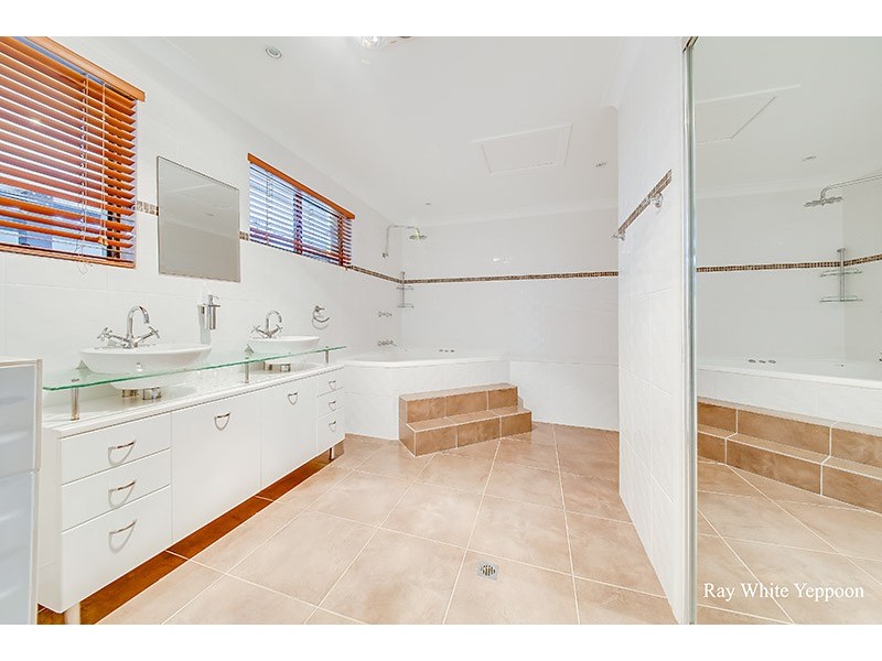 1 Karen Court, Zilzie QLD 4710