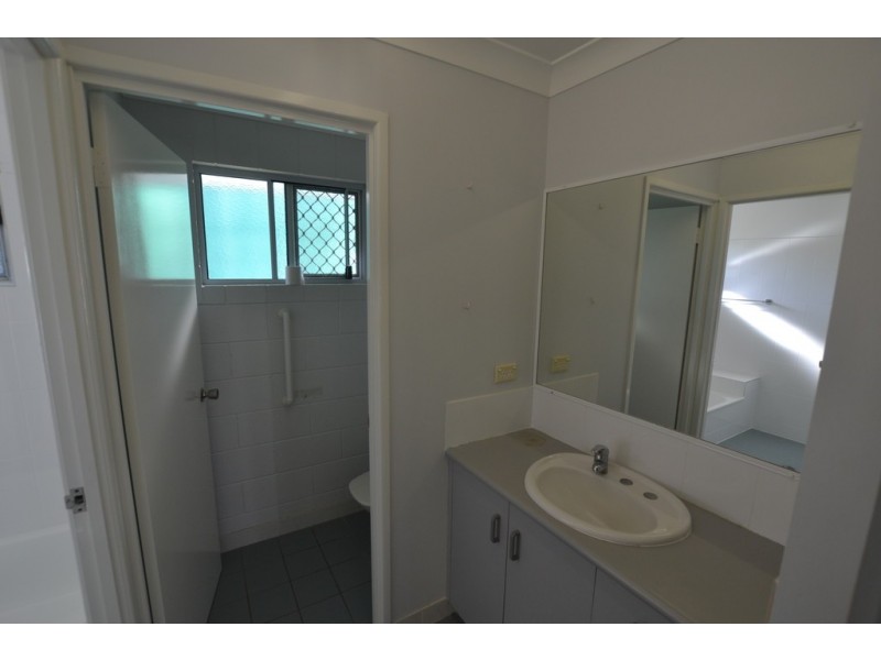 3/12 Todd Avenue, Yeppoon QLD 4703