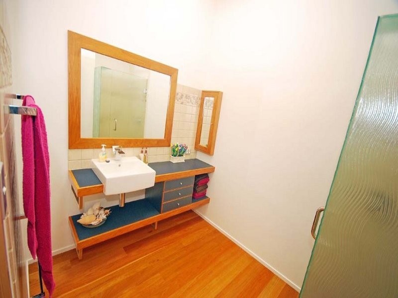 27 Cokas Avenue, Meikleville Hill QLD 4703