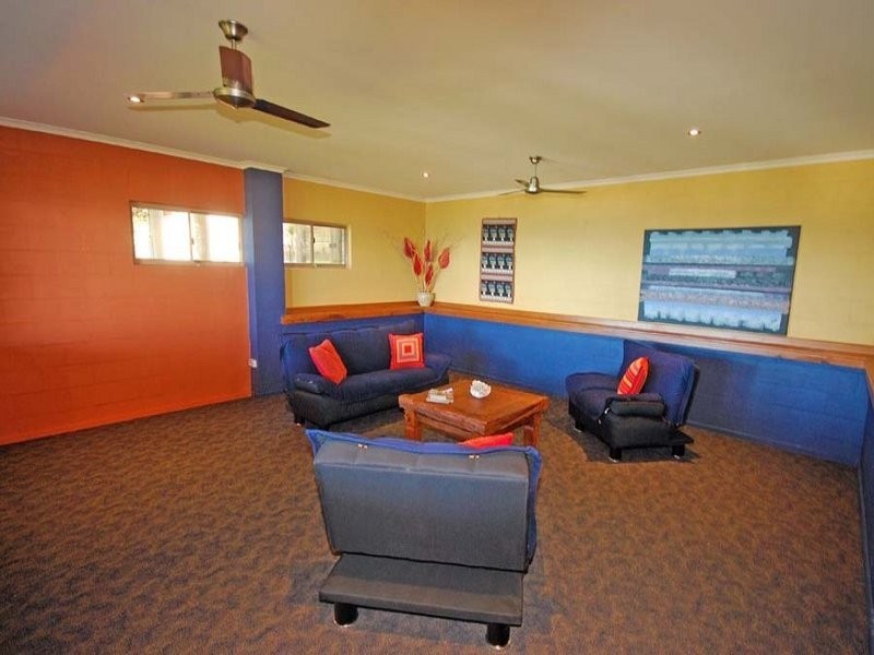 27 Cokas Avenue, Meikleville Hill QLD 4703