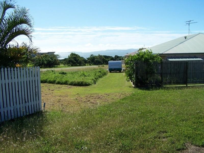 4 Taldora Place, Emu Park QLD 4710
