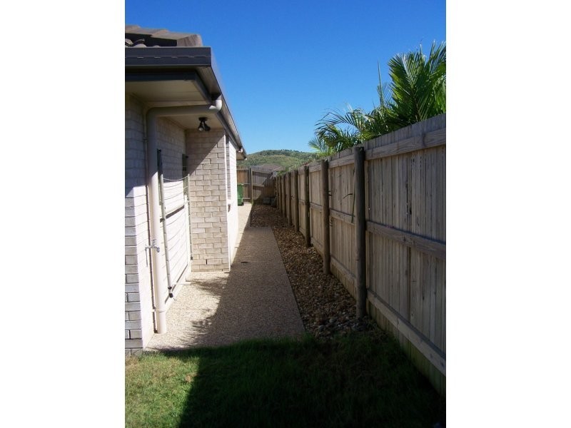 7 Spinnaker Drive, Mulambin QLD 4703