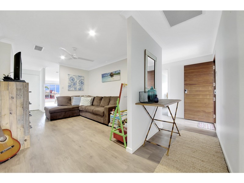 41 Olympia Avenue, Pacific Heights QLD 4703