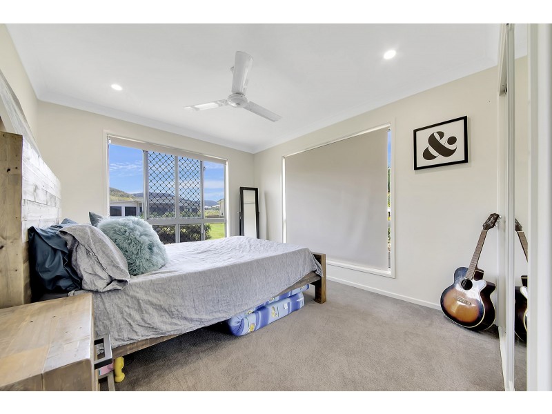 41 Olympia Avenue, Pacific Heights QLD 4703