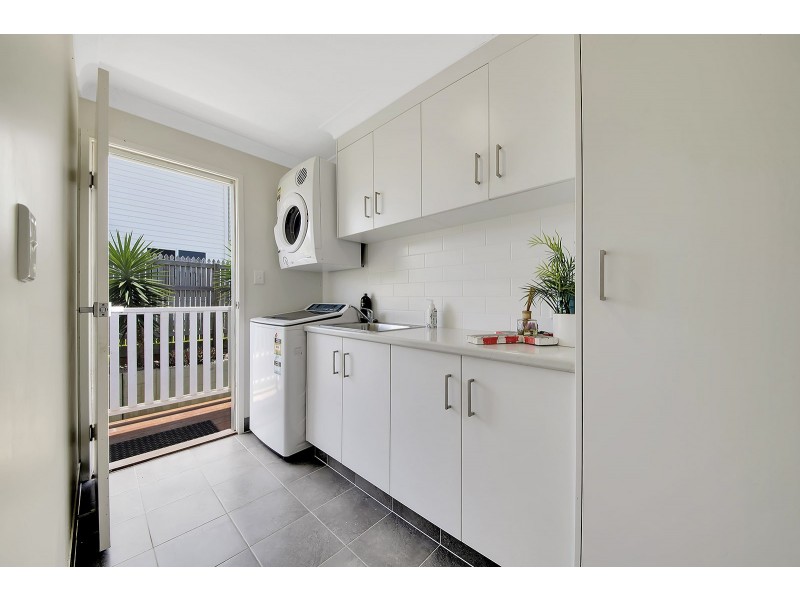 41 Olympia Avenue, Pacific Heights QLD 4703