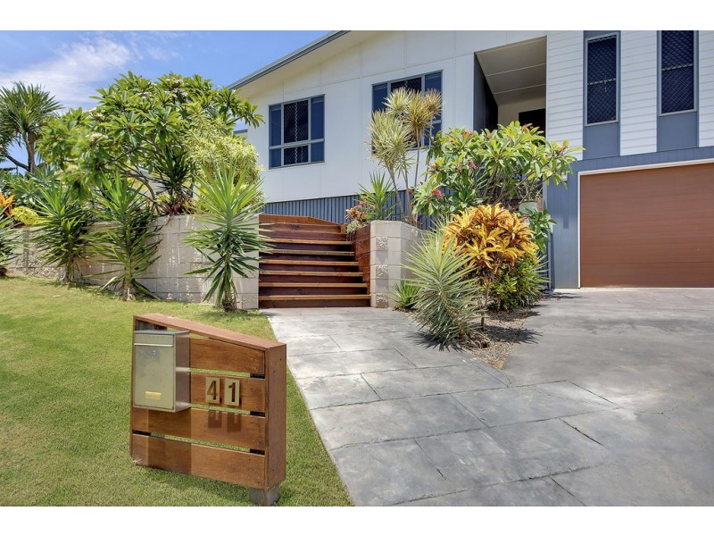 41 Olympia Avenue, Pacific Heights QLD 4703