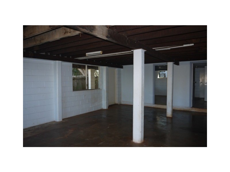 10 Swordfish Avenue, Taranganba QLD 4703