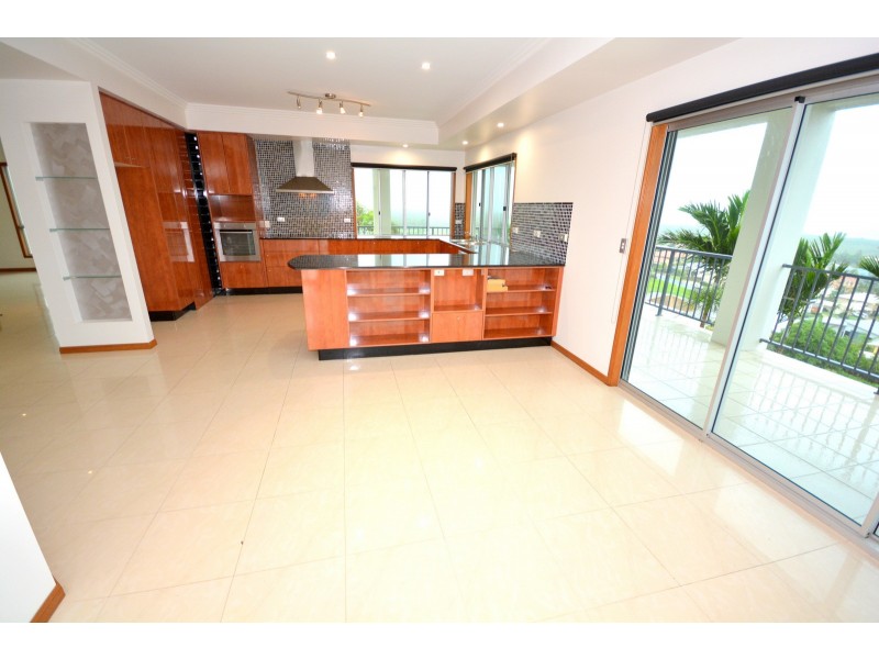 22 Pacific Vista Close, Pacific Heights QLD 4703