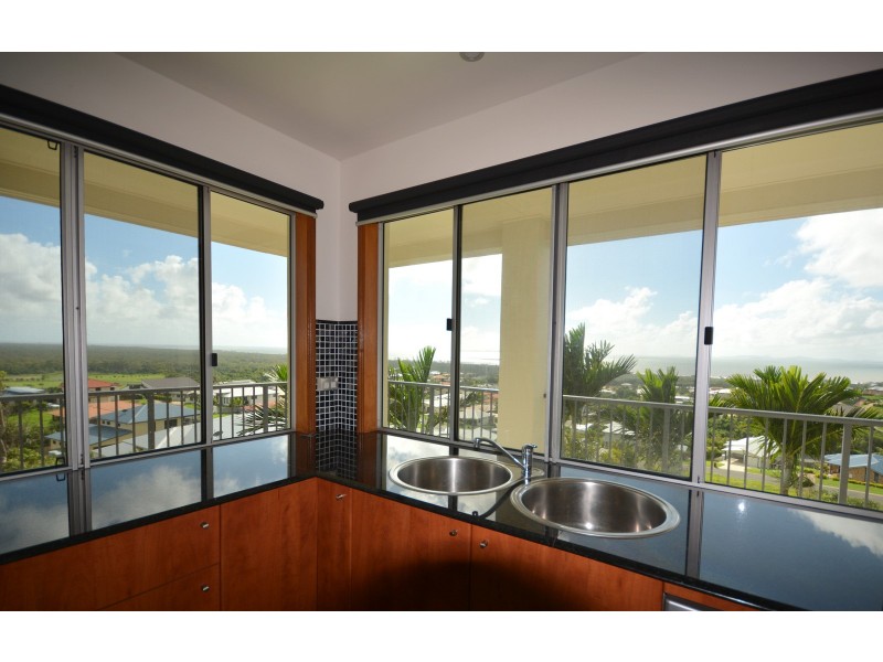 22 Pacific Vista Close, Pacific Heights QLD 4703