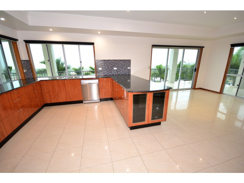 22 Pacific Vista Close, Pacific Heights QLD 4703